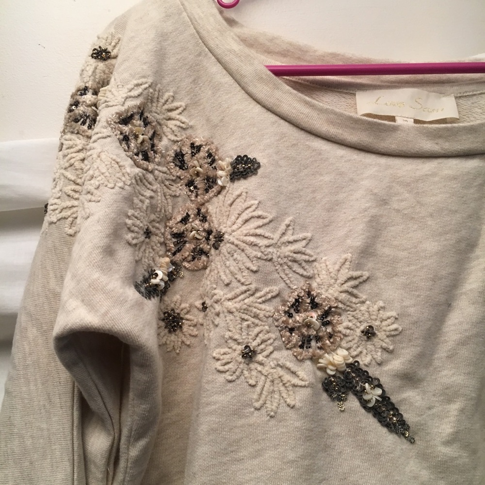 Cute pullover